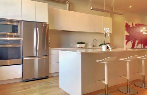 Fairmount Condo | Family Friendly Art Museum Gem with Private Roof Garden