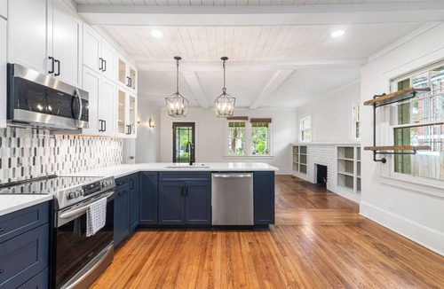 Avondale House | Family-Friendly Avondale Home w/Spa Bath & Yard