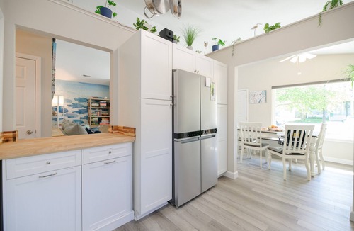 Buckroe Beach House | Family Friendly Beach Bungalow 2 blocks to beach, minutes from Hampton U & LAFB