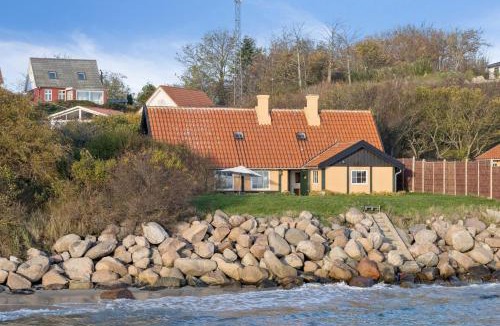 Arnager House | Family-Friendly Beachside Holiday Home