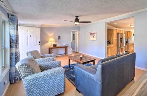 Afton House | Family-Friendly Bernice Home: 2 Mi to Lake & Park!