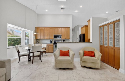 Boca Raton House | Family-Friendly Boca Gem: 4BR/3BA w/Heated Pool & Sauna