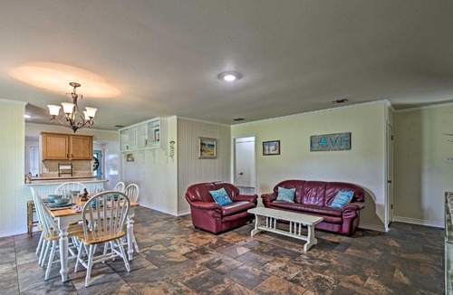 Boerne House | Family-Friendly Boerne Beach House with Patio