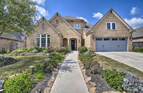 Barker House | Family-Friendly Brookshire Home w/Game Room!