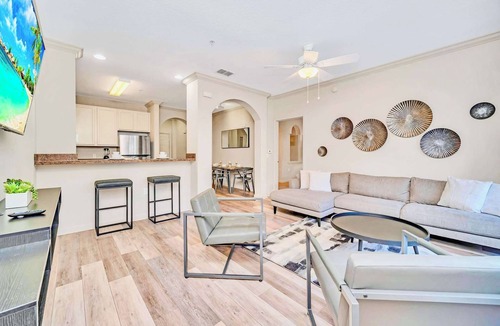 West Kissimmee Condo | Family-Friendly Condo with Pool & Sauna