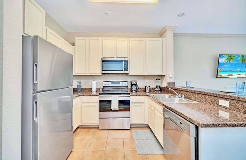 West Kissimmee Condo | Family-Friendly Condo with Pool & Sauna