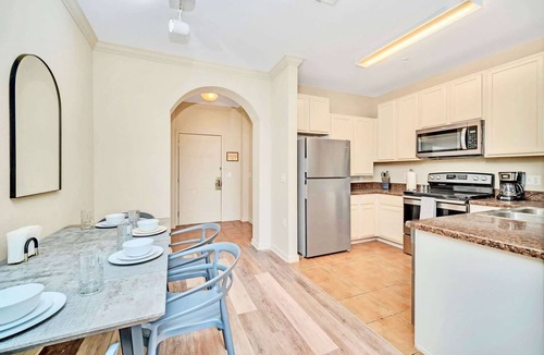 West Kissimmee Condo | Family-Friendly Condo with Pool & Sauna