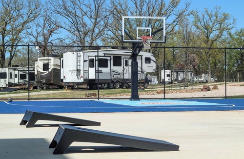 Seven Points RV Rental | Family-friendly cabin with EPIC amenities, pool, movie theatre, events & MORE!