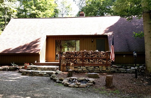 Champion Cabin | Family-Friendly Cabin Rental Nestled Among the Mountains of Champion, Pennsylvania