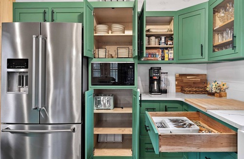 Hanover Cabin | Family-friendly cabin with game room and backyard!