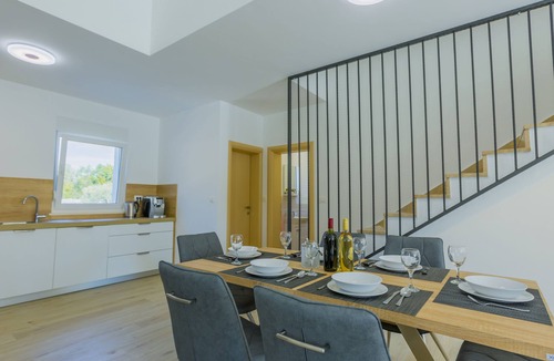 Rastovac Villa | family-friendly, capacity 6+2
