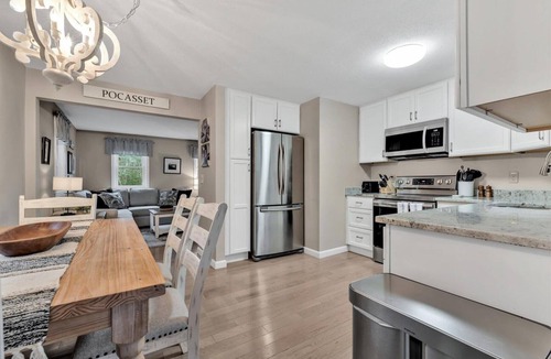 Cataumet House | Family-Friendly Cape Cod Home Near Beach