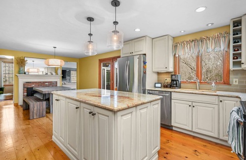 Plymouth House | Family-Friendly Cape Home – Pool & Beach Access