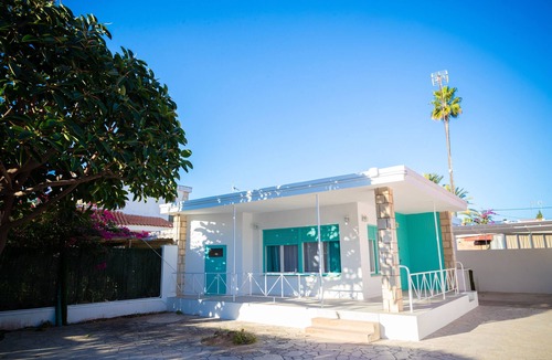 Benicarlo Ski Chalet | Family-friendly chalet located 2 minutes from the beach. (Private parking)