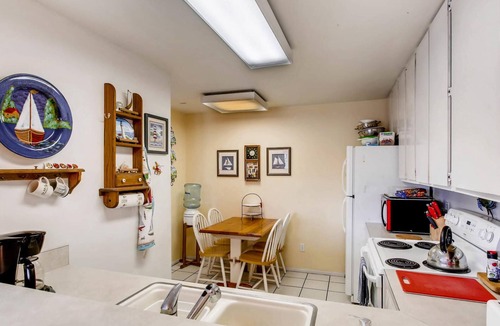Solana Beach Condo | Family Friendly Condo in Oceanfront Complex