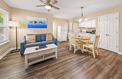 Fairfield Harbour Condo | Family Friendly Condo with Golf Views, Pools, and River Fun!