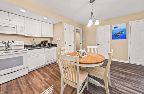 Fairfield Harbour Condo | Family Friendly Condo with Golf, Pools & River Access!