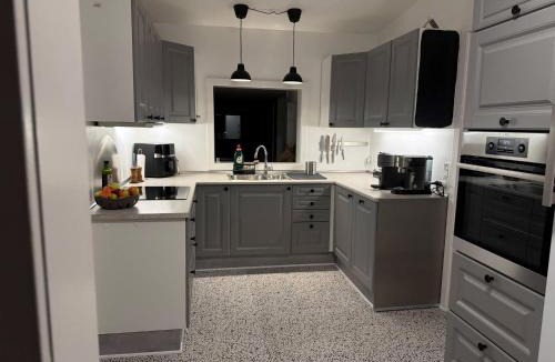 Hillerod House | Family-Friendly Cottage Near Forest And Castle
