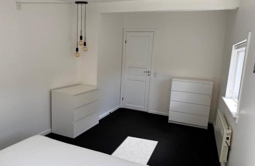 Hillerod House | Family-Friendly Cottage Near Forest And Castle