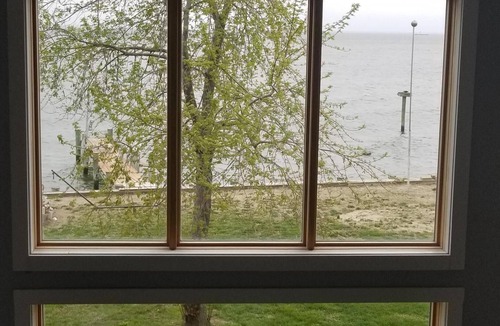 Tilghman House | Family Friendly Cottage - Waterfront. Spectacular Sunsets over Chesapeake Bay