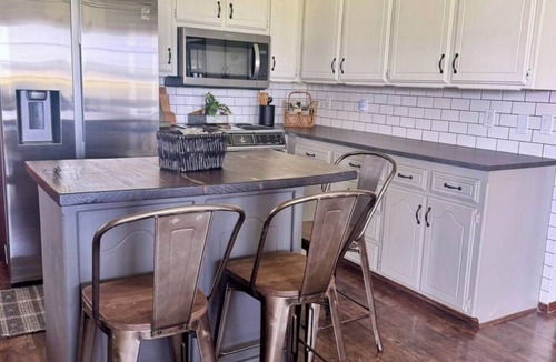 Clinton Other | Family friendly Countryside stay! Easy access to Route 66 and I-40