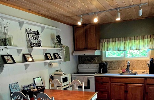 Beaconia Cabin | Family friendly/Cozy vibes