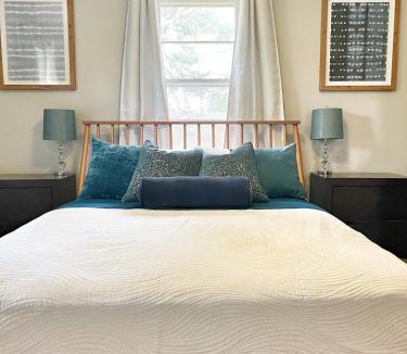 Decatur House | Family-friendly Decatur Oasis