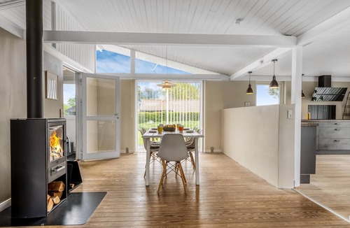 Nordstrand House | Family-friendly activity house by the sea