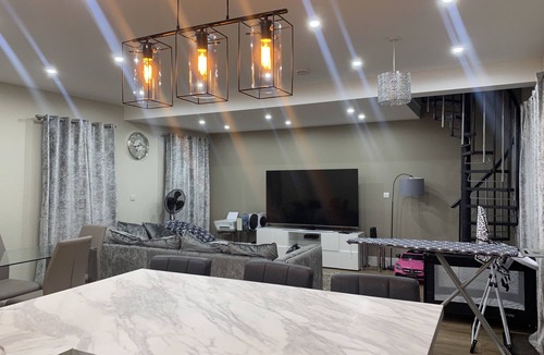 Gravesend House | Family Friendly Flat in Gravesend