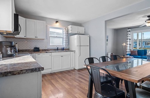 Rapid City Apartment | Family Friendly-Foosball Table-Pac-Man Arcade