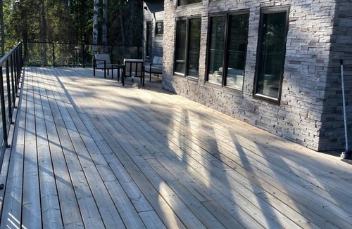 Arnes Cabin | Family friendly, from trails to playground!