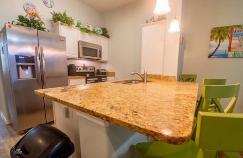 Corpus Christi Condo | FAMILY FRIENDLY. GREAT HEATED POOL