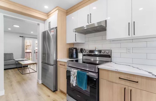 Calgary House | Family friendly gem