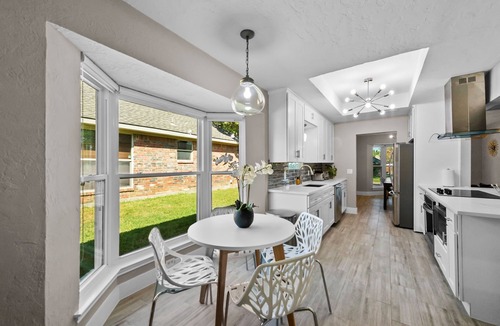 Richardson House | Family Friendly, Heated Pool Spa, 2 King Beds, Foosball, Games, Grill, Cornhole