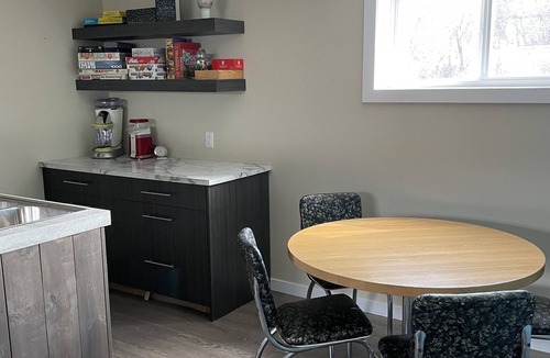 Regina Beach House | Family Friendly Home in Regina Beach