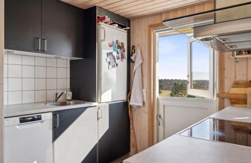 Egsmark Strand House | Family-Friendly Holiday Home Near Ebeltoft And Mols Bjerge Close To Beach, Nature And Attractions