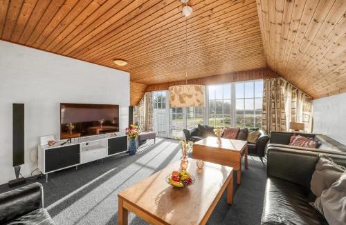 Vrist Strand House | Family-Friendly Holiday Home With Pool, Located Close To The North Sea In Vrist