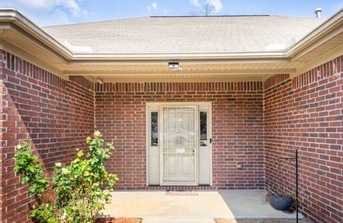 Little Rock House | Family Friendly Home in Little Rock