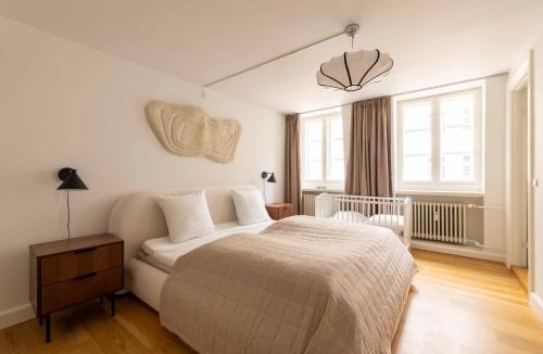 Copenhagen City Centre Apartment | Family-Friendly Home for 10 in Prime Location