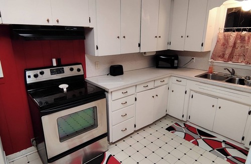 Brenham House | Family-friendly home in Brenham, TX. A great home base for all your activities.