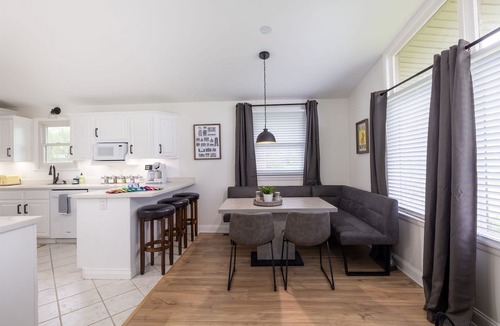 Sunset View House | Family-Friendly Home Near Opry