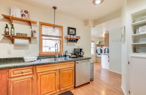 Highland House | Family-friendly home near MSP Airport, Mall of America, and downtown Saint Paul
