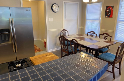 Rio Vista House | Family-Friendly Home - Walking Distance to San Marcos River