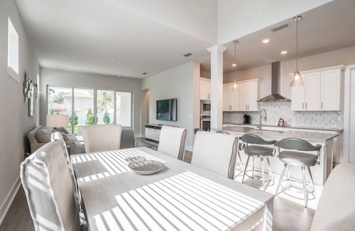 Alta Vista House | Family Friendly Home