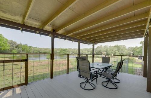 Sublime House | Family-Friendly Home w/Pond, 5 Mi to Splashway!
