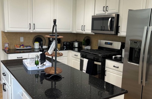 Atascocita House | Family-friendly home with beautiful pool and spa