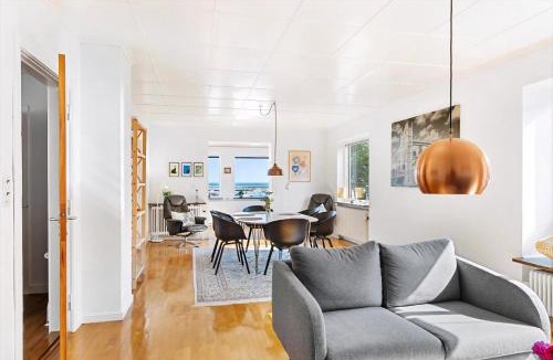 Tejn House | Family Friendly House By The Sea