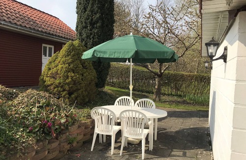 Skødshoved Strand House | Family-friendly house near the beach and marina