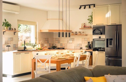 Vrisnik House | Family friendly house with a swimming pool Svirče, Hvar (K-23989)