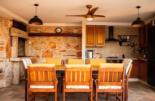 Vrbanj House | Family friendly house with a swimming pool Basina, Hvar (K-23475)